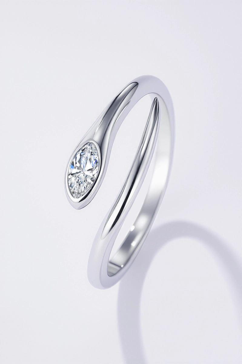 Sleek Ring