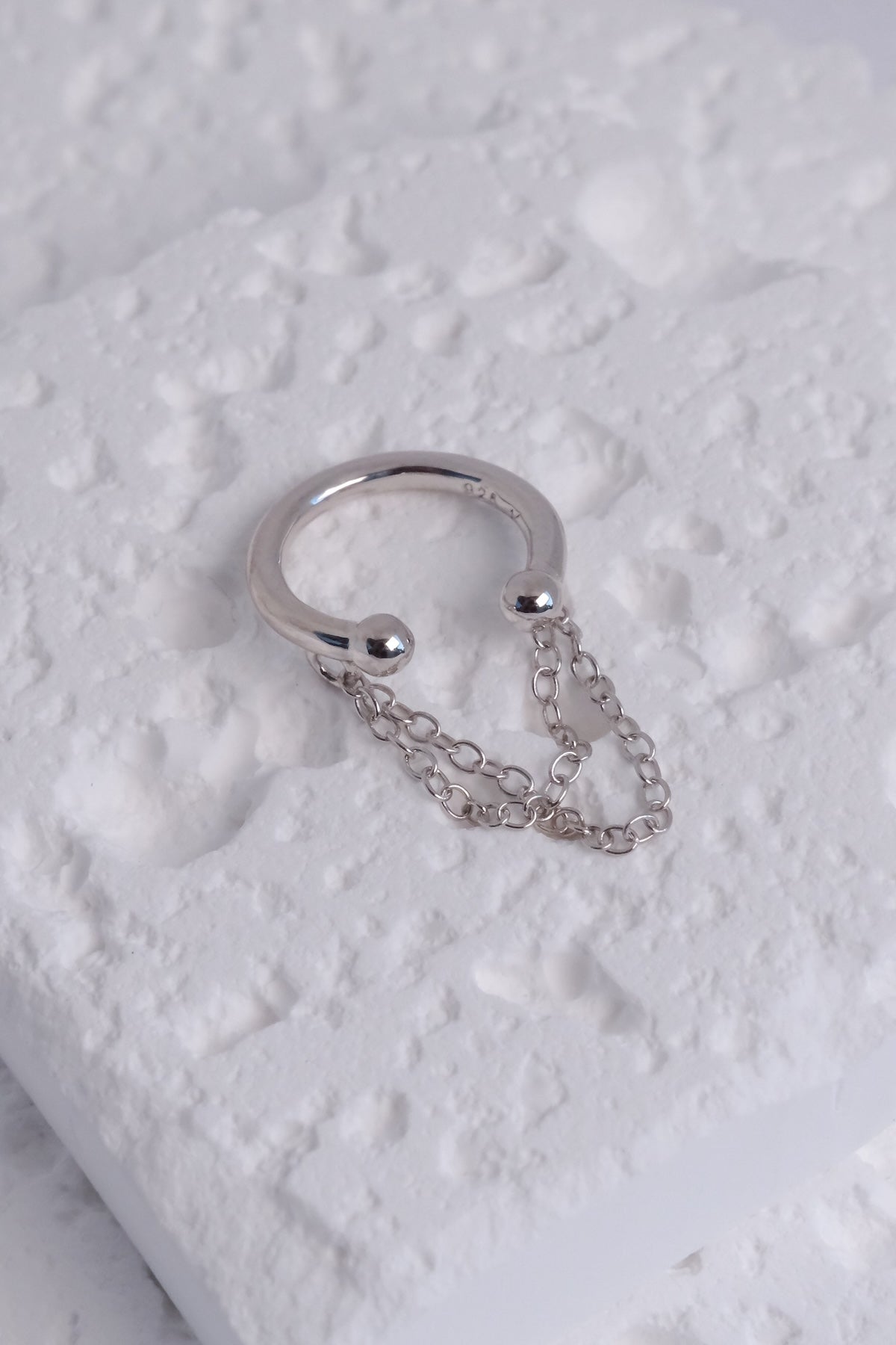 Elise Earcuff