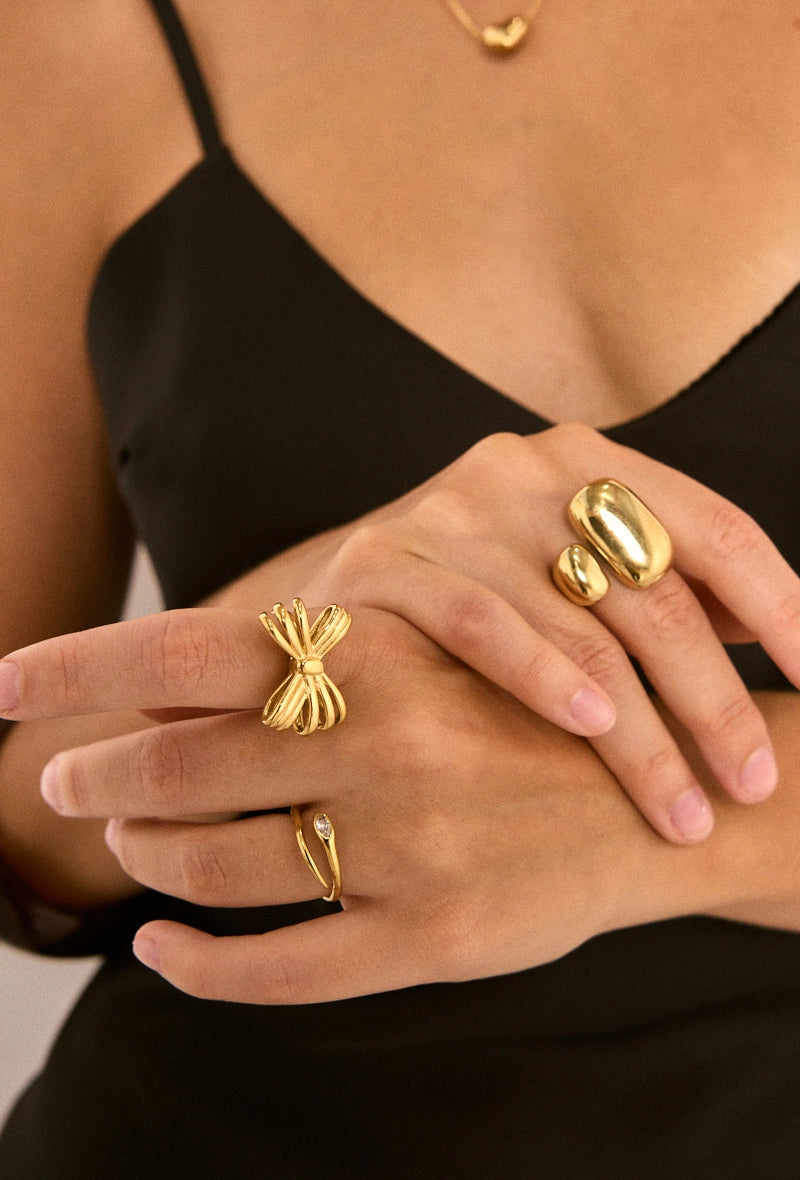 Sleek Ring