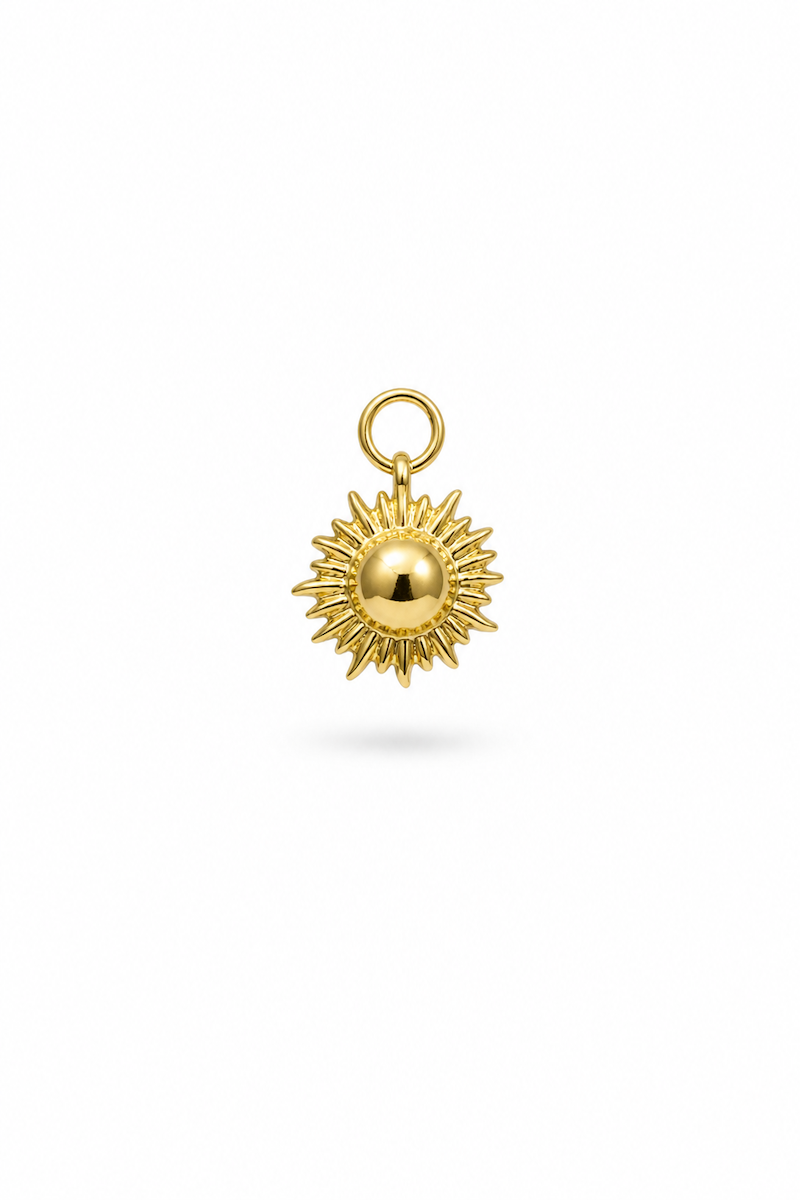 Aurelia Charm