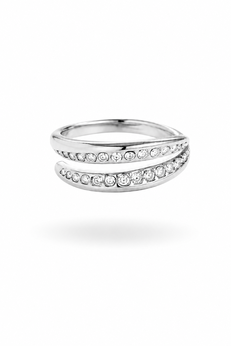 Hug Diamond Ring in Silber