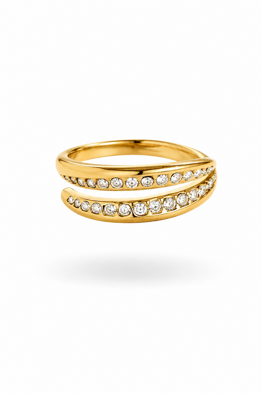Hug Diamond Ring