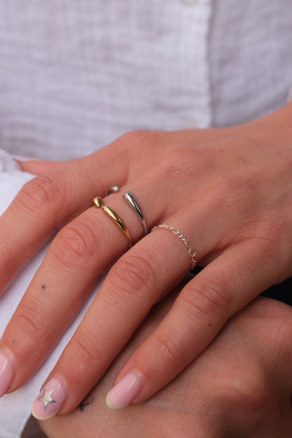 Simple Ring