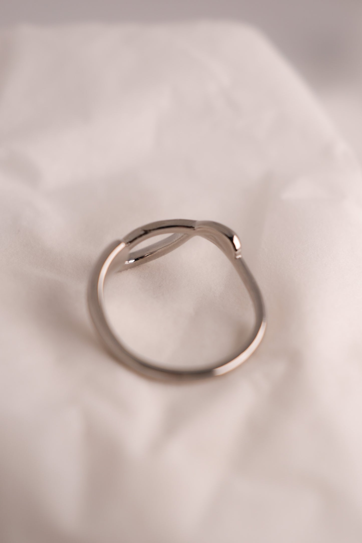 One Twist Line Ring