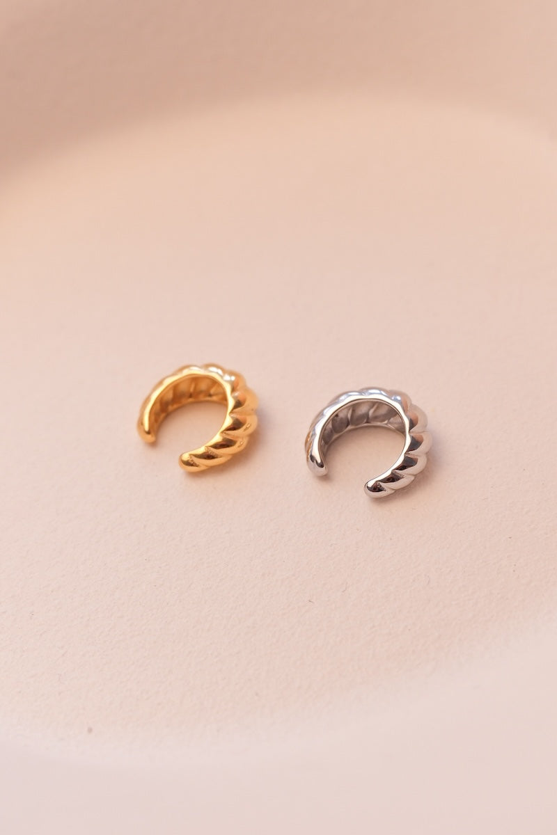 Croissant Earcuff