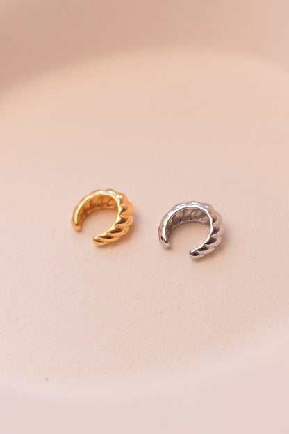Croissant Earcuff