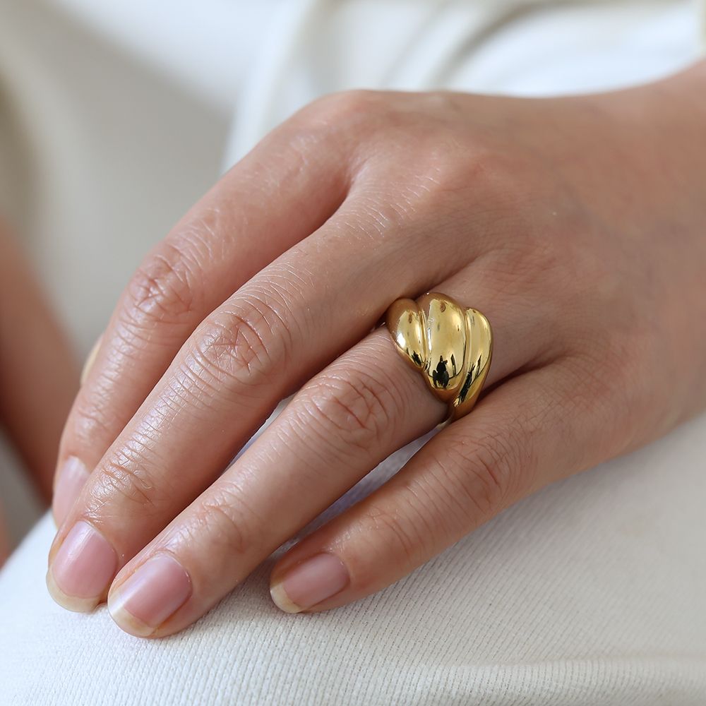 Statement Ring