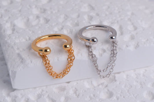 Elise Earcuff
