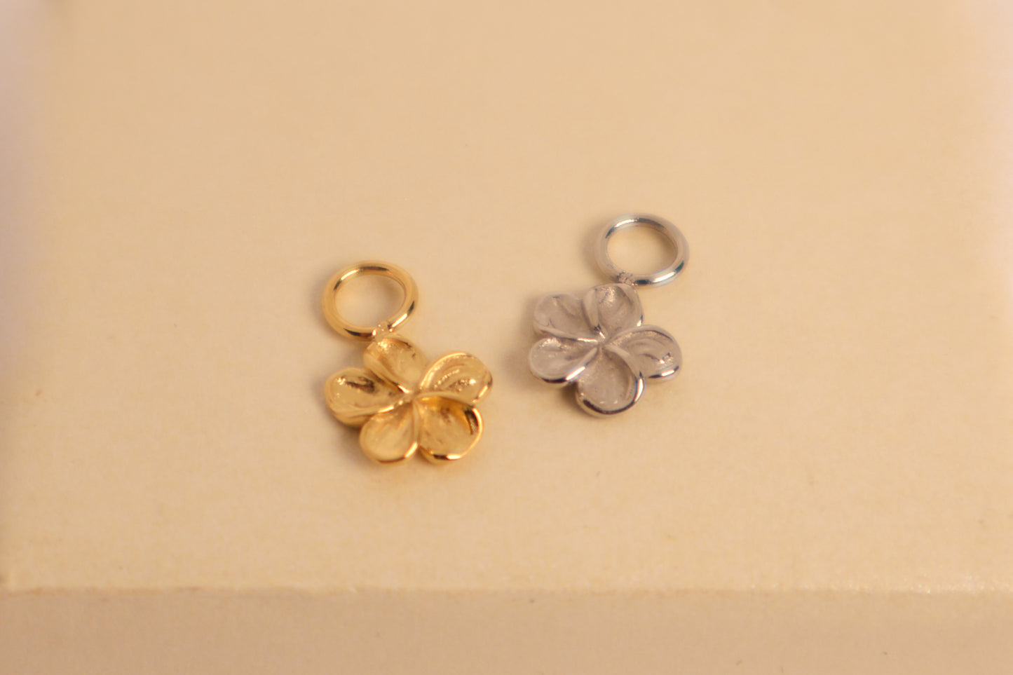 Flora Charm
