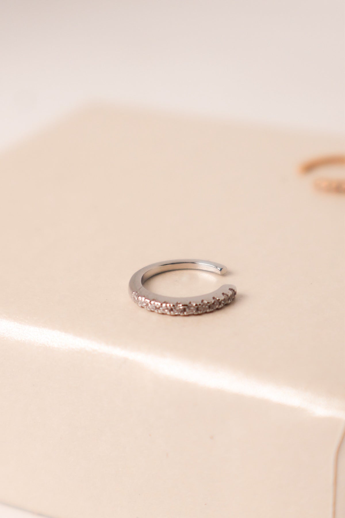 Vendome Earcuff