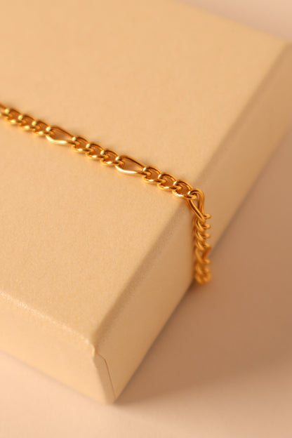 Alma Armband