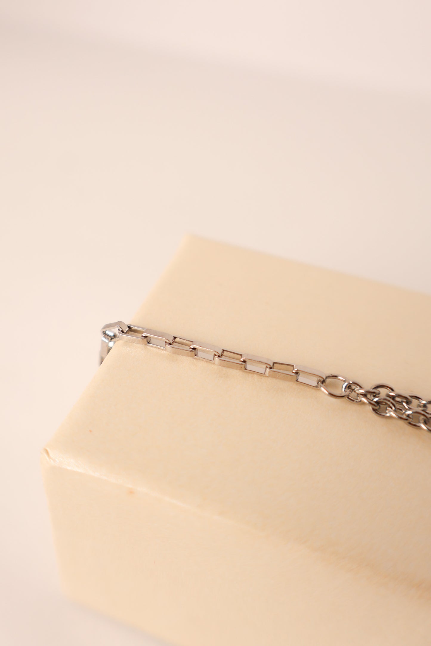 Double trouble Armband