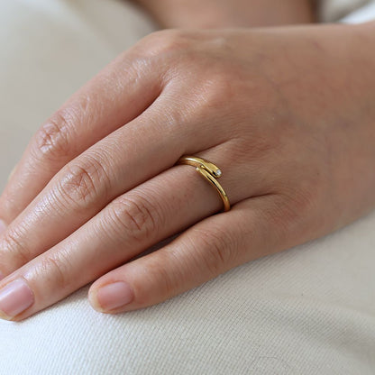 Feiner Zirkonia Ring