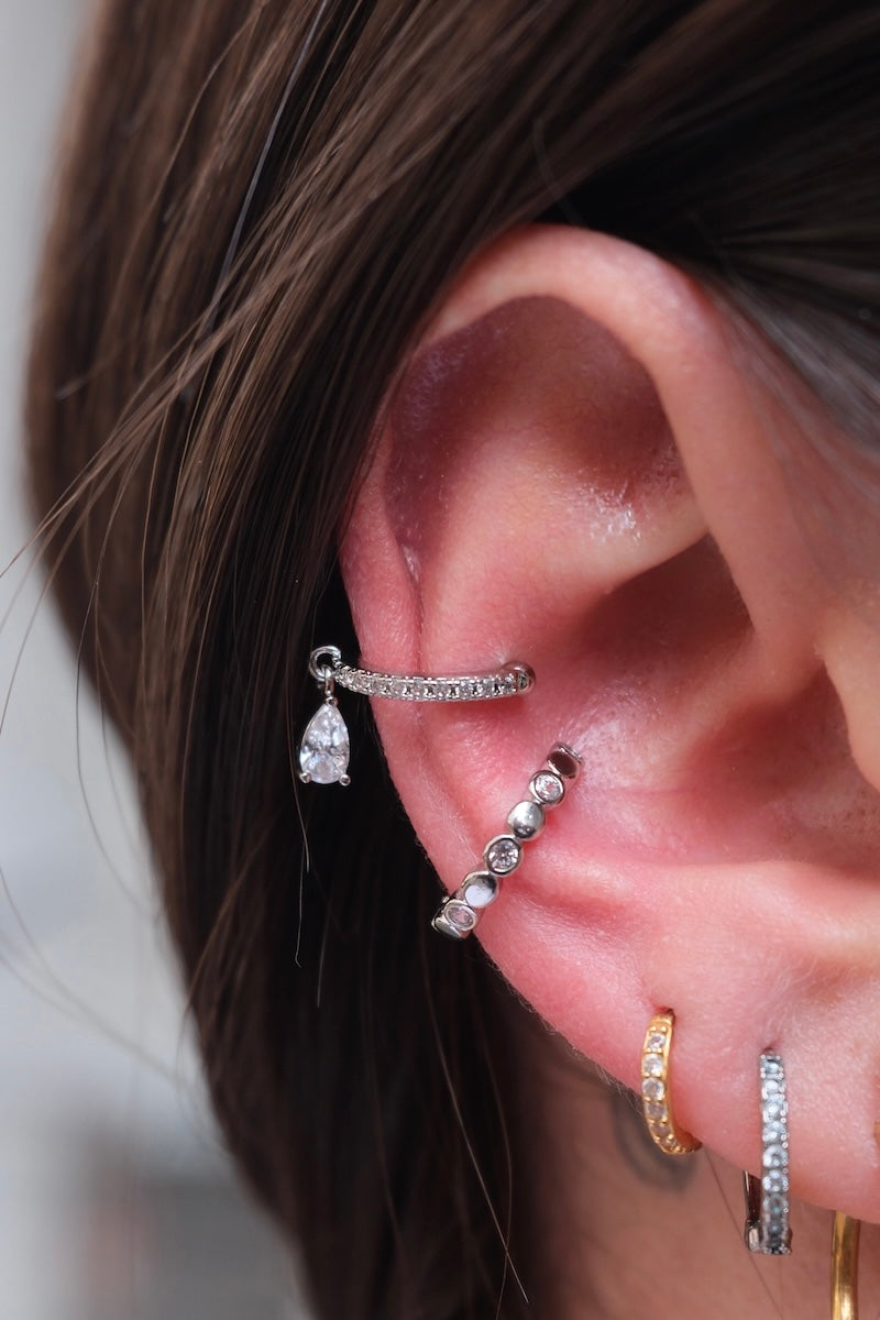 Tropfenförmiger Zirkonia Earcuff