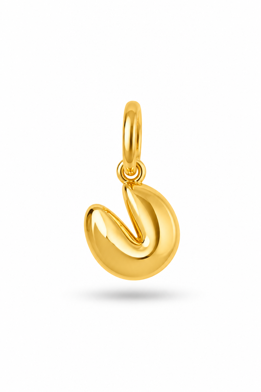 ein goldener Glückskeks förmiger anhänger