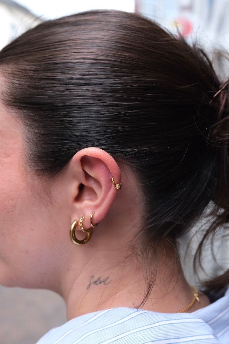 piercing ring in 8 mm mit einem zirkonia stein